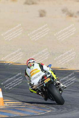 media/Dec-05-2024-Racers Edge (Thu) [[e102e0690b]]/3-B Group/Session 1 Turn 8 Backside/